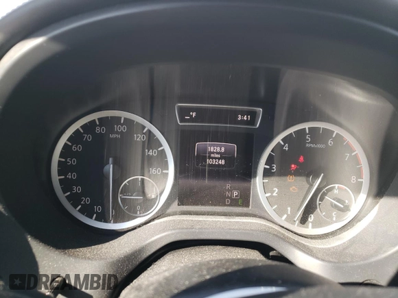 2017 Infiniti QX30 Premium with VIN SJKCH5CP3HA019589, listed as a Copart auction lot 73659624 with 103,248 mi miles and Salvage Title. Bid and sale history available at DreamBid. Image 9.