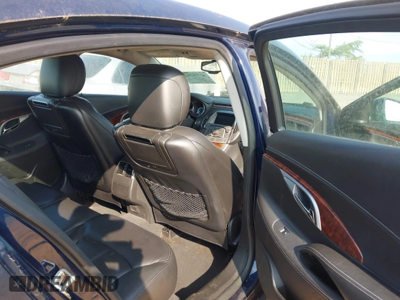 2011 Buick LaCrosse CXS with VIN 1G4GE5ED0BF376475, listed as a IAAI auction lot 42776202 with 273,086 mi miles and . Bid and sale history available at DreamBid. Image 8.