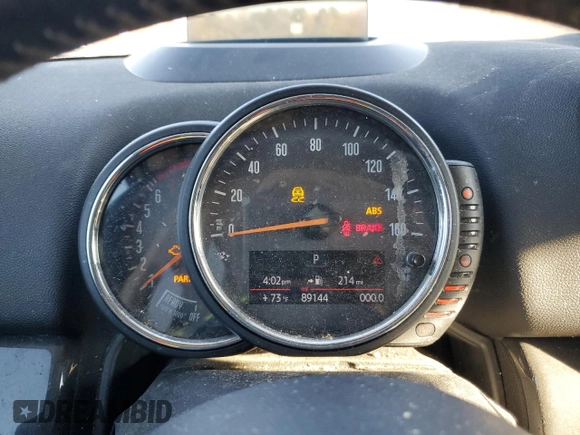 2017 MINI Countryman Cooper S with VIN WMZYT3C35H3D99048, listed as a Copart auction lot 81728614 with 89,144 mi miles and Salvage title. Bid and sale history available at DreamBid. Image 9.