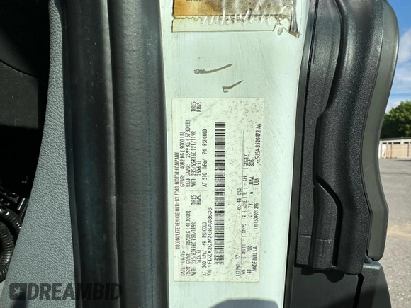 2016 Ford Transit XL с VIN 1FDZX2CM7GKA08636, выставлен на аукционе Copart как лот 64202285 с пробегом 288 548 миль миль и Чистый • Clean title. История ставок и продаж доступна на DreamBid. Изображение 10.