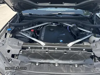 2024 BMW X5 sDrive40i с VIN 5UX13EU00R9T26004, выставлен на аукционе Copart как лот 66478545 с пробегом 54 182 миль миль и Чистый • Clean title. История ставок и продаж доступна на DreamBid. Изображение 7.