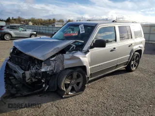2015 Jeep Patriot High Altitude with VIN 1C4NJRFB2FD270543, listed as a Copart auction lot 53448165 with 141,048 mi miles and Salvage Title. Bid and sale history available at carsss.com. Image 1.