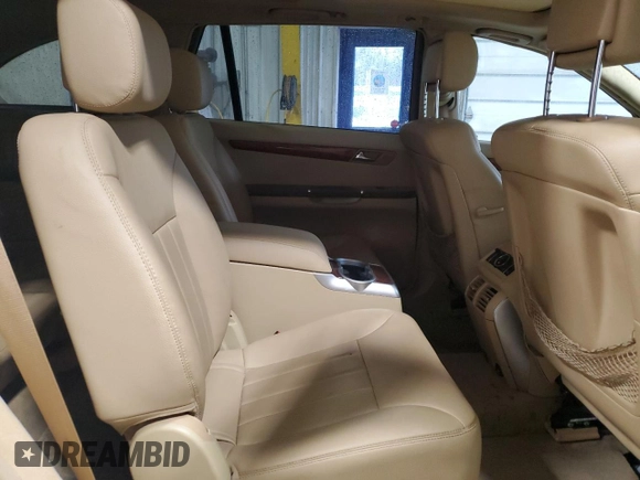 2006 Mercedes-Benz R 3.5L z VIN 4JGCB65E26A033806, wystawiony jako Copart lot #50404585 z przebiegiem 101 063 mil mil oraz Szkoda całkowita • Salvage title. Historia ofert i sprzedaży dostępna na DreamBid. Obrazek 11.