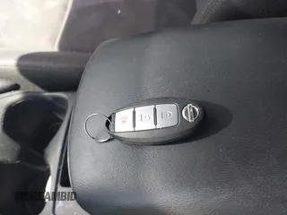 2016 Nissan Rogue SV z VIN KNMAT2MV8GP697352, wystawiony jako IAAI lot #41948298 z przebiegiem 79 119 mil mil oraz . Historia ofert i sprzedaży dostępna na DreamBid. Obrazek 11.