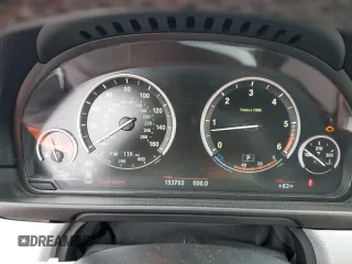 2014 BMW 5 Series 535d with VIN WBAXA5C58ED690402, listed as a Copart auction lot 48124575 with 153,702 mi miles and Salvage Title. Bid and sale history available at DreamBid. Image 9.