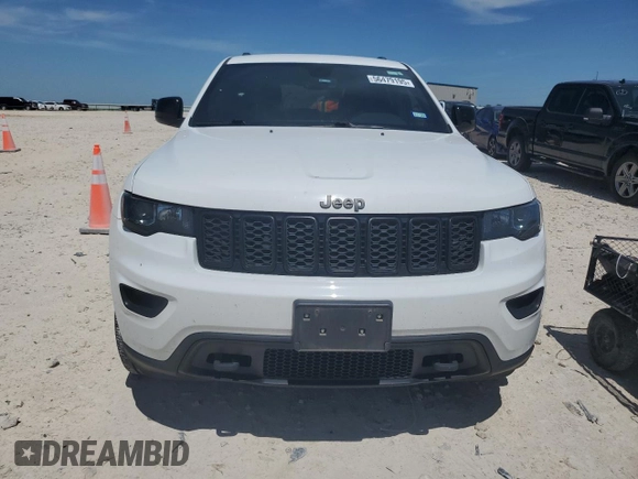 2021 Jeep Grand Cherokee Laredo X z VIN 1C4RJEAG9MC746108, wystawiony jako Copart lot #56479195 z przebiegiem 59 703 mil mil oraz Czysty tytuł • Clean title. Historia ofert i sprzedaży dostępna na DreamBid. Obrazek 5.