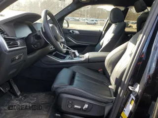 2022 BMW X7 xDrive40i with VIN 5UXCW2C02N9M84404, listed as a Copart auction lot 45557825 with 0 mi miles and Salvage Title. Bid and sale history available at carsss.com. Image 7.