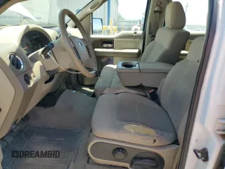 2006 Ford F-150 XLT с VIN 1FTRW12W16KB23901, выставлен на аукционе Copart как лот 61093795 с пробегом 164 084 миль миль и Списание • Salvage title. История ставок и продаж доступна на DreamBid. Изображение 7.