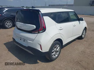 2024 Kia Soul S with VIN KNDJ23AU2R7913249, listed as a IAAI auction lot 42133638 with 22,663 mi miles and . Bid and sale history available at DreamBid. Image 4.