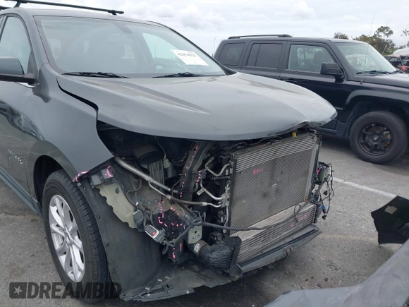 2019 Chevrolet Equinox LT with VIN 3GNAXKEV8KL116205, listed as a IAAI auction lot 42054925 with 45,869 mi miles. Bid and sale history available at carsss.com. Image 6.
