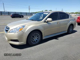 2010 Subaru Legacy Premium All-Weather Anniversary z VIN 4S3BMCC62A3234526, wystawiony jako Copart lot #58933715 z przebiegiem 159 663 mil mil oraz Szkoda całkowita • Salvage title. Historia ofert i sprzedaży dostępna na DreamBid. Obrazek 1.