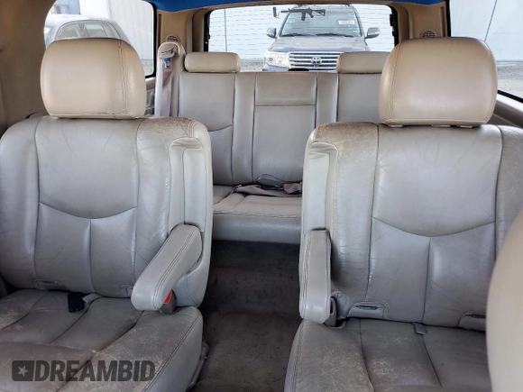 2004 Chevrolet Suburban Z71 with VIN 3GNFK16Z14G117823, listed as a Copart auction lot 74118104 with 136,042 mi miles and Salvage Title. Bid and sale history available at carsss.com. Image 10.