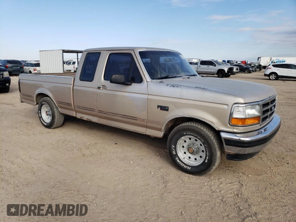 1993 Ford F-150 with VIN 1FTEX15N5PKA64335, listed as a Copart auction lot 84205744 with 278,070 mi miles and Clean Title. Bid and sale history available at carsss.com. Image 4.
