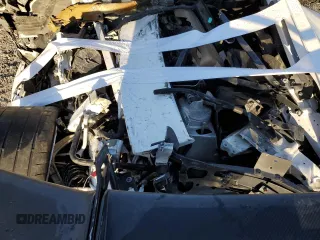 2022 Lamborghini Huracan z VIN ZHWUA6ZX5NLA19726, wystawiony jako Copart lot #75687334 z przebiegiem Nie podano mil oraz Nie do naprawy. Historia ofert i sprzedaży dostępna na DreamBid. Obrazek 11.