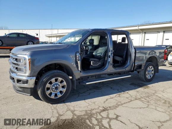 2024 Ford F-350 XL with VIN 1FT8W3BM3REC06545, listed as a Copart auction lot 42999075 with 9,336 mi miles and Salvage Title. Bid and sale history available at DreamBid. Image 1.