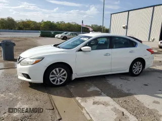 2017 Nissan Altima SV with VIN 1N4AL3AP2HC139247, listed as a Copart auction lot 48046275 with 252,646 mi miles and Clean Title. Bid and sale history available at carsss.com. Image 1.