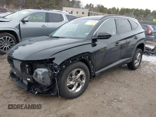 2024 Hyundai Tucson SEL z VIN KM8JBCDE8RU313983, wystawiony jako IAAI lot #41335706 z przebiegiem 14 185 mil mil oraz . Historia ofert i sprzedaży dostępna na DreamBid. Obrazek 18.