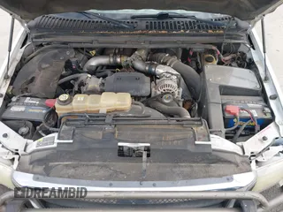 2002 Ford Super Duty F-250 XL with VIN 1FTNW21F52ED46120, listed as a IAAI auction lot 41681768 with 242,053 mi miles. Bid and sale history available at carsss.com. Image 10.