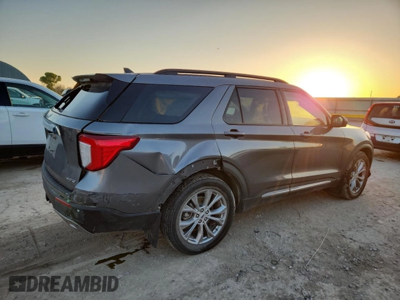 2022 Ford Explorer XLT с VIN 1FMSK8DH1NGA19278, выставлен на аукционе Copart как лот 61807345 с пробегом 67 659 миль миль и Списание • Salvage title. История ставок и продаж доступна на DreamBid. Изображение 3.