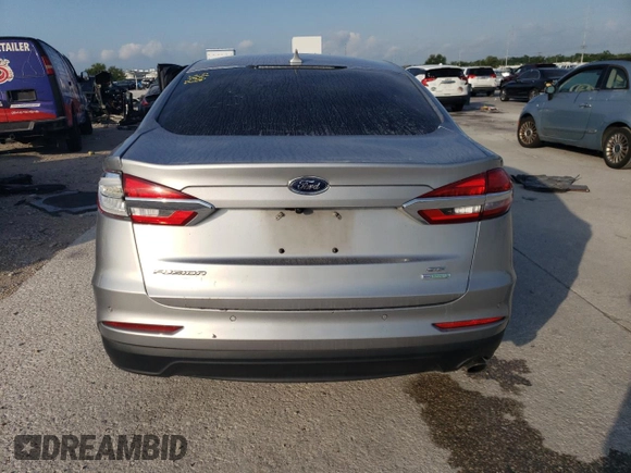 2020 Ford Fusion SE with VIN 3FA6P0HDXLR143531, listed as a Copart auction lot 55091345 with Not provided miles and Salvage title. Bid and sale history available at DreamBid. Image 6.