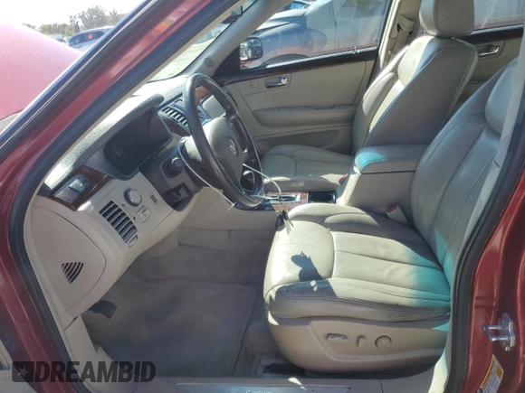 2007 Cadillac DTS V8 z VIN 1G6KD57Y67U181293, wystawiony jako Copart lot #48122555 z przebiegiem 137 962 mil mil oraz Szkody całkowita. Historia ofert i sprzedaży dostępna na DreamBid. Obrazek 7.