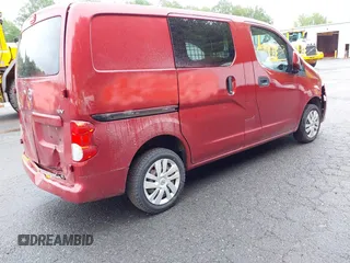 2019 Nissan NV200 S z VIN 3N6CM0KN5KK703192, wystawiony jako IAAI lot #42453452 z przebiegiem 137 745 mil mil oraz . Historia ofert i sprzedaży dostępna na DreamBid. Obrazek 4.