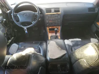 1998 Lexus LS 400 z VIN JT8BH28F7W0101596, wystawiony jako Copart lot #42779415 z przebiegiem 278 995 mil mil oraz Szkoda całkowita • Salvage title. Historia ofert i sprzedaży dostępna na DreamBid. Obrazek 8.