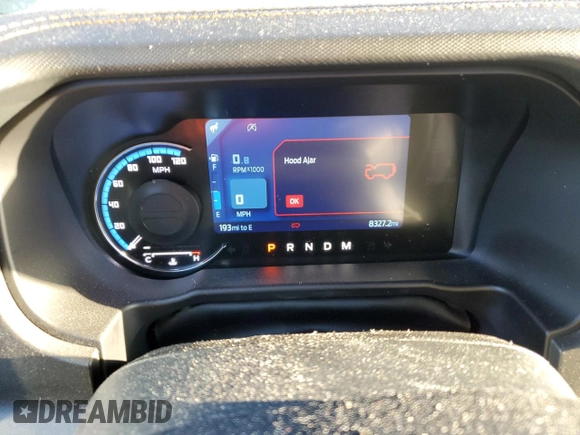 2024 Ford Bronco Badlands z VIN 1FMEE9BP1RLA20321, wystawiony jako Copart lot #42357405 z przebiegiem 8 327 mil mil oraz Szkoda całkowita • Salvage title. Historia ofert i sprzedaży dostępna na DreamBid. Obrazek 9.