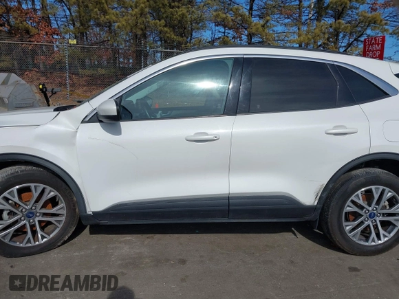 2021 Ford Escape SEL с VIN 1FMCU9H6XMUA35833, выставлен на аукционе IAAI как лот 41624036 с пробегом 25 175 миль миль и . История ставок и продаж доступна на DreamBid. Изображение 13.