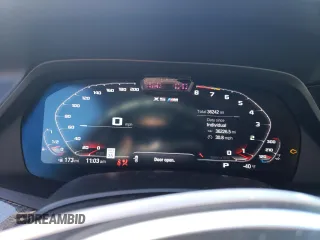 2022 BMW X5 M z VIN 5YMJU0C06N9M49374, wystawiony jako Copart lot #41621645 z przebiegiem 36 242 mil mil oraz Szkoda całkowita • Salvage title. Historia ofert i sprzedaży dostępna na DreamBid. Obrazek 9.