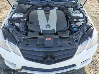 2011 Mercedes-Benz E-Class E 350 Luxury BlueTEC with VIN WDDHF2EB6BA465084, listed as a Copart auction lot 41384135 with 141,681 mi miles and Salvage Title. Bid and sale history available at carsss.com. Image 12.