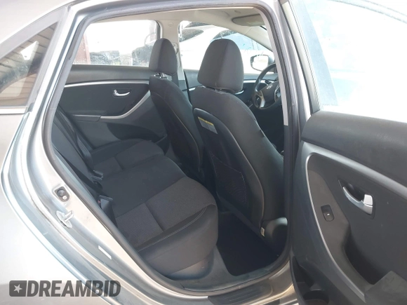 2017 Hyundai Elantra z VIN KMHD35LH1HU351152, wystawiony jako IAAI lot #41903294 z przebiegiem 138 560 mil mil oraz . Historia ofert i sprzedaży dostępna na DreamBid. Obrazek 8.