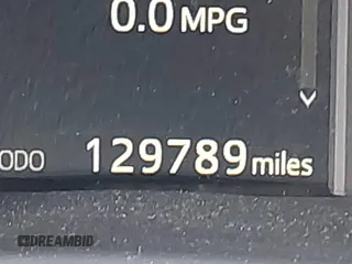2016 Scion iM z VIN JTNKARJE2GJ519457, wystawiony jako IAAI lot #42286446 z przebiegiem 129 789 mil mil oraz . Historia ofert i sprzedaży dostępna na DreamBid. Obrazek 16.