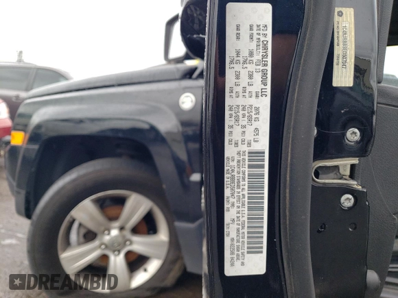 2014 Jeep Patriot Sport with VIN 1C4NJRBB9ED507047, listed as a Copart auction lot 49844815 with 108,611 mi miles and Clean Title. Bid and sale history available at carsss.com. Image 12.