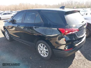 2024 Chevrolet Equinox LS with VIN 3GNAXHEGXRL143825, listed as a IAAI auction lot 41363088 with 14,982 mi miles. Bid and sale history available at carsss.com. Image 3.