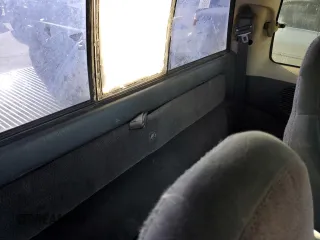 2001 Dodge Dakota с VIN 1B7GL22X71S342417, выставлен на аукционе Copart как лот 47163065 с пробегом 289 225 миль миль и Списание • Salvage title. История ставок и продаж доступна на DreamBid. Изображение 10.