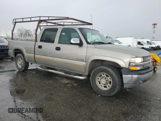 2001 Chevrolet Silverado 1500HD LS z VIN 1GCGC13U71F140281, wystawiony jako Copart lot #49076215 z przebiegiem 277 458 mil mil oraz Szkoda całkowita • Salvage title. Historia ofert i sprzedaży dostępna na DreamBid. Obrazek 4.