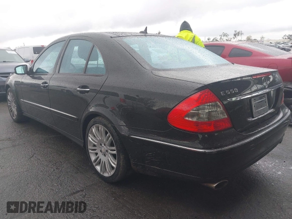 2008 Mercedes-Benz E-Class Sport 5.5L with VIN WDBUF72X88B201047, listed as a IAAI auction lot 41783805 with 115,646 mi miles. Bid and sale history available at carsss.com. Image 3.