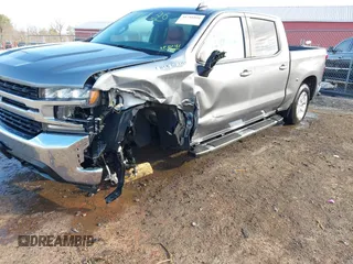 2021 Chevrolet Silverado 1500 LT with VIN 1GCUYDED3MZ388291, listed as a IAAI auction lot 41791826 with 103,882 mi miles. Bid and sale history available at carsss.com. Image 6.