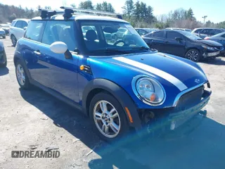 2012 MINI Hardtop with VIN WMWSU3C52CT542030, listed as a IAAI auction lot 41984428 with 123,953 mi miles and . Bid and sale history available at DreamBid. Image 1.
