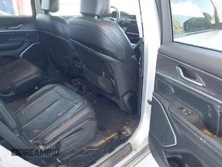 2022 Jeep Grand Cherokee Limited z VIN 1C4RJJBG1N8521340, wystawiony jako IAAI lot #41854441 z przebiegiem 58 354 mil mil oraz . Historia ofert i sprzedaży dostępna na DreamBid. Obrazek 8.
