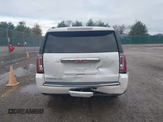 2016 GMC Yukon XL Denali with VIN 1GKS2HKJ9GR264481, listed as a IAAI auction lot 41764272 with 114,852 mi miles. Bid and sale history available at carsss.com. Image 16.