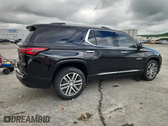 2022 Chevrolet Traverse High Country z VIN 1GNEVNKW6NJ133098, wystawiony jako Copart lot #59689065 z przebiegiem 52 627 mil mil oraz Czysty tytuł • Clean title. Historia ofert i sprzedaży dostępna na DreamBid. Obrazek 3.