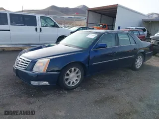 2008 Cadillac DTS w/1SA with VIN 1G6KD57Y18U193093, listed as a IAAI auction lot 41582992 with 110,118 mi miles. Bid and sale history available at carsss.com. Image 2.