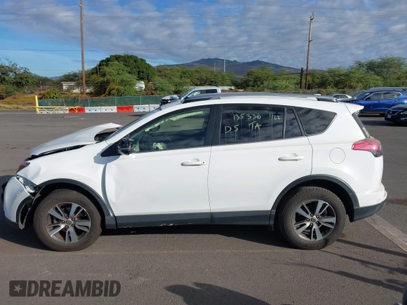 2018 Toyota RAV4 XLE with VIN JTMWFREV8JJ212450, listed as a IAAI auction lot 41425194 with 93,566 mi miles. Bid and sale history available at carsss.com. Image 13.