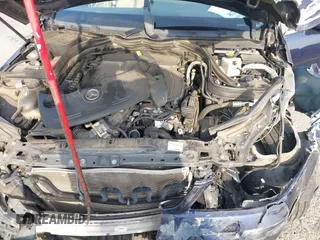 2014 Mercedes-Benz C 300 Sport with VIN WDDGF8AB1EA945171, listed as a IAAI auction lot 42089028 with 122,701 mi miles and . Bid and sale history available at DreamBid. Image 10.