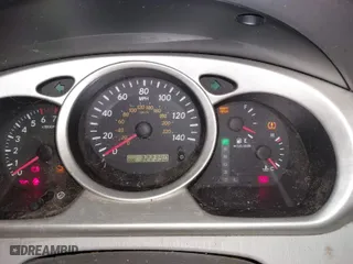 2004 Toyota Highlander with VIN JTEEP21AX40037031, listed as a IAAI auction lot 41798029 with 322,390 mi miles. Bid and sale history available at carsss.com. Image 7.