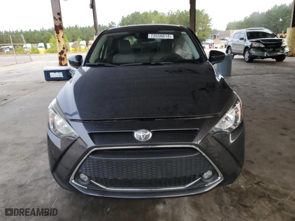 2020 Toyota Yaris Hatchback LE with VIN 3MYDLBJV7LY708076, listed as a Copart auction lot 73556614 with 52,168 mi miles and Salvage Title. Bid and sale history available at carsss.com. Image 5.