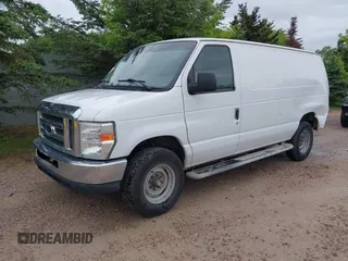 2012 Ford Econoline Cargo Recreational z VIN 1FTNE2EW1CDA51682, wystawiony jako IAAI lot #42370525 z przebiegiem 162 678 mil mil oraz . Historia ofert i sprzedaży dostępna na DreamBid. Obrazek 20.