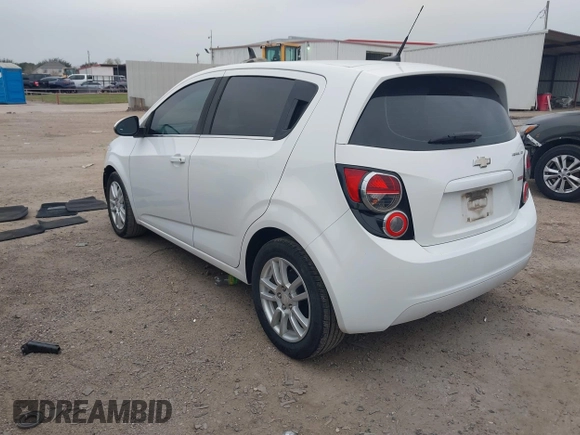 2014 Chevrolet Sonic LT with VIN 1G1JC6SB2E4215465, listed as a IAAI auction lot 41140292 with 93,224 mi miles. Bid and sale history available at carsss.com. Image 3.